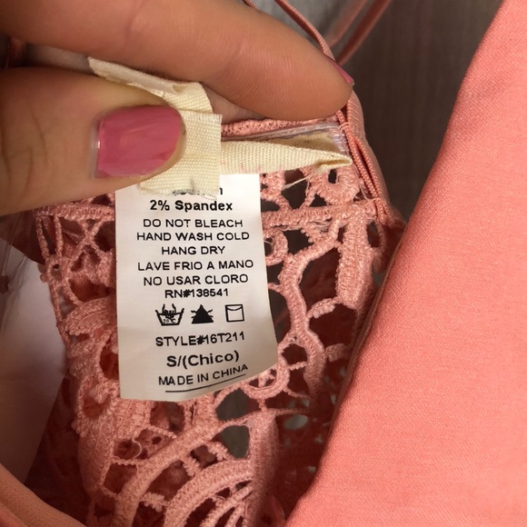 Charlotte Russe pink lace crop top - Picture 5 of 5